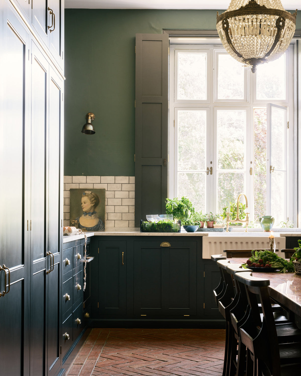 The Classic English Kitchen